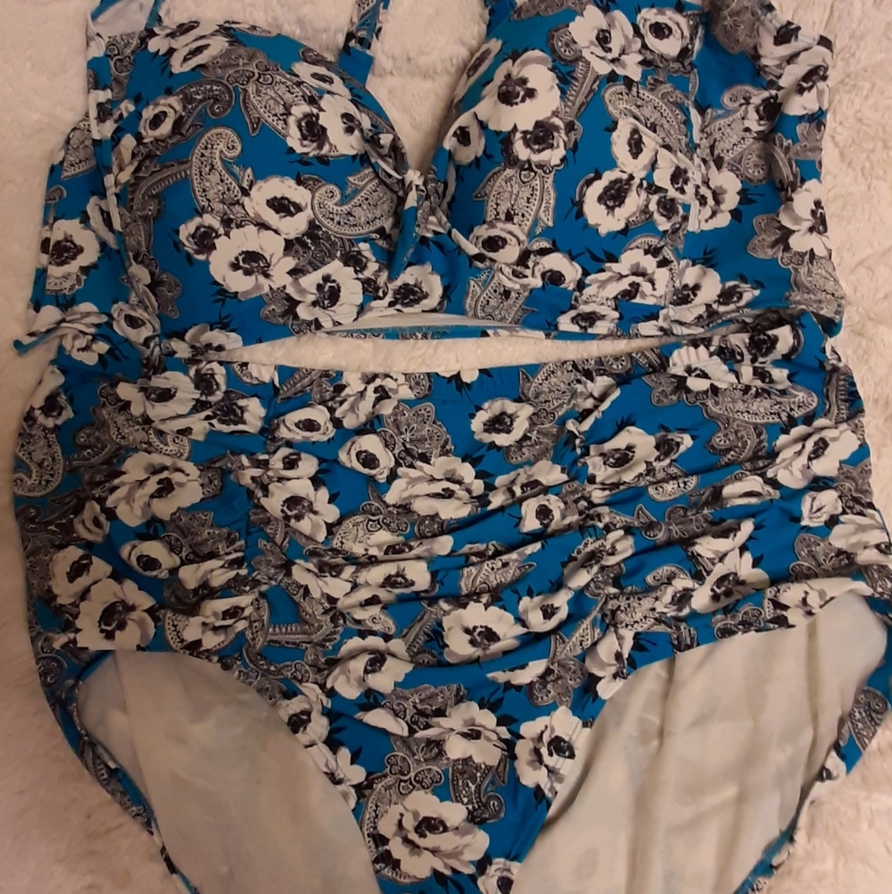 Torrid 5x bikini